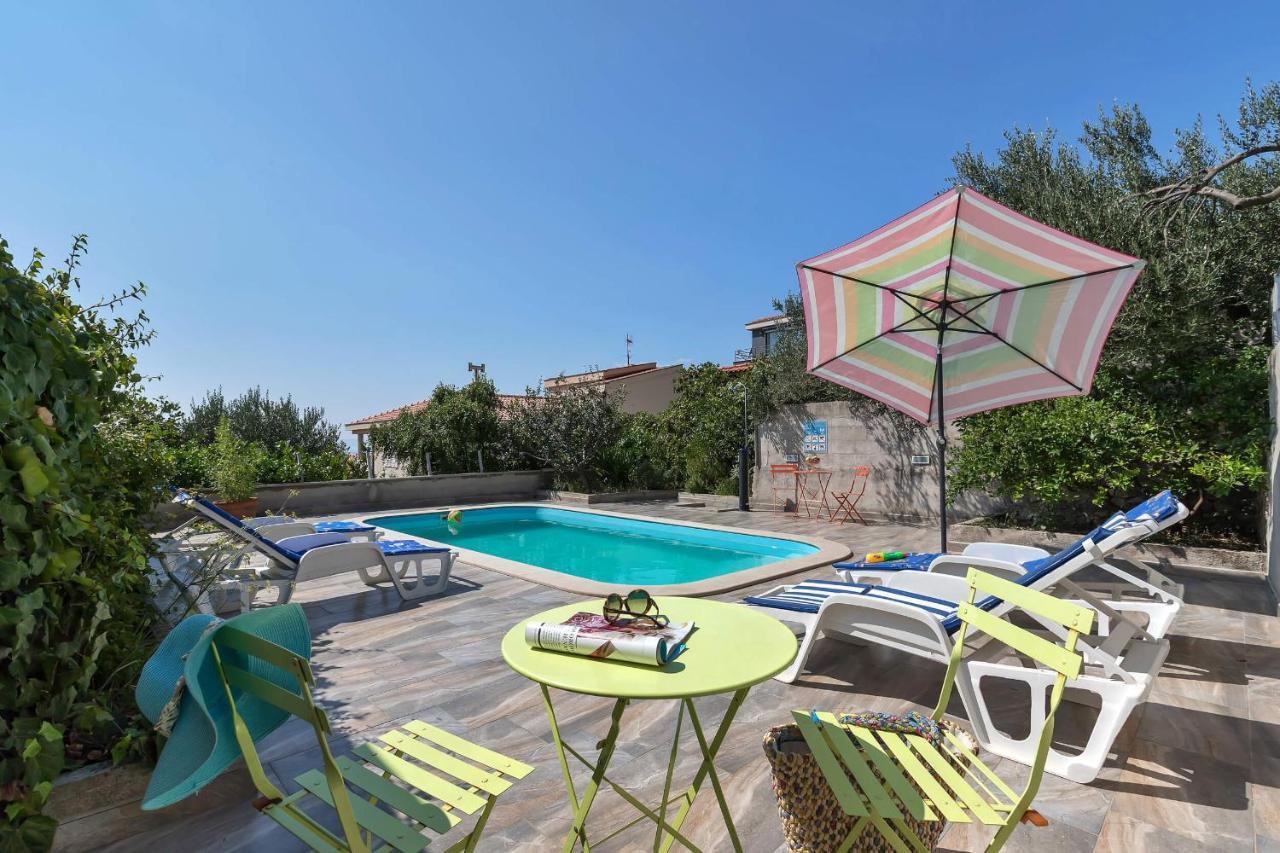 Apartments Vele Makarska Exterior foto