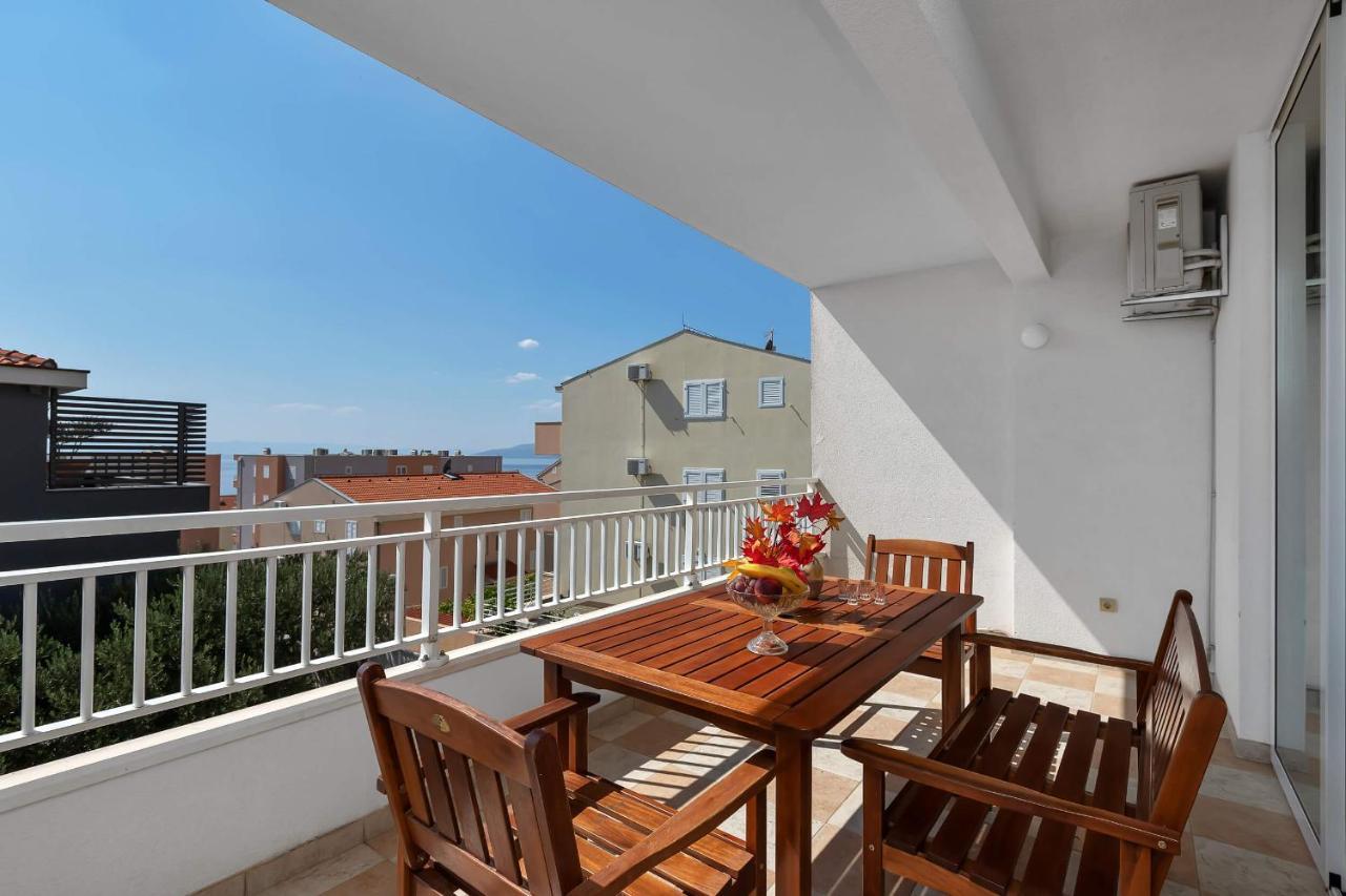 Apartments Vele Makarska Exterior foto