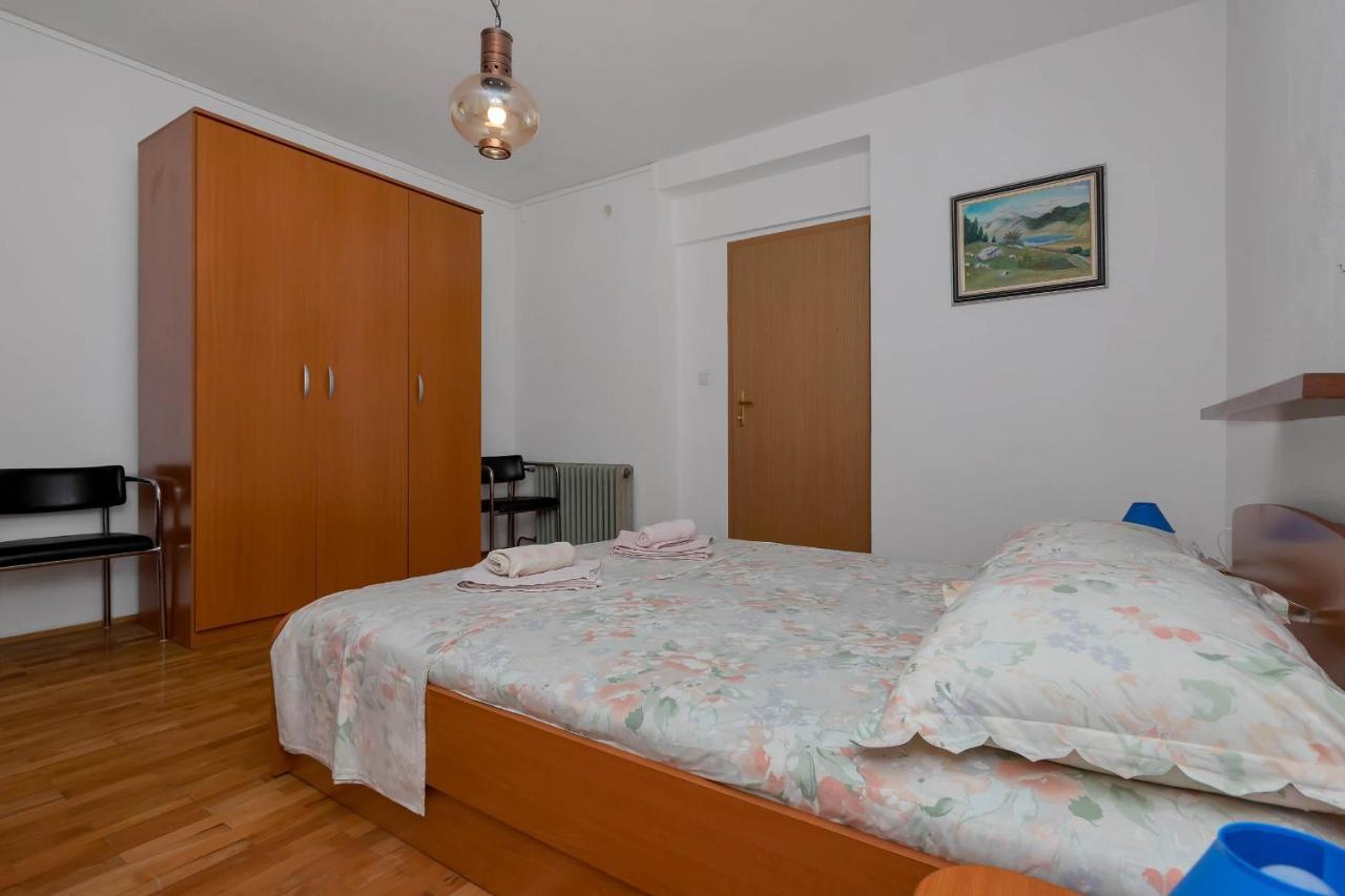 Apartments Vele Makarska Exterior foto