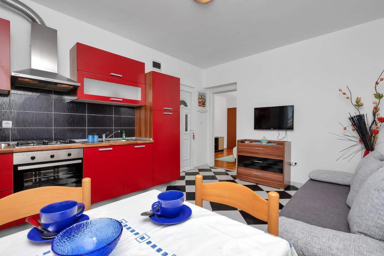 Apartments Vele Makarska Exterior foto